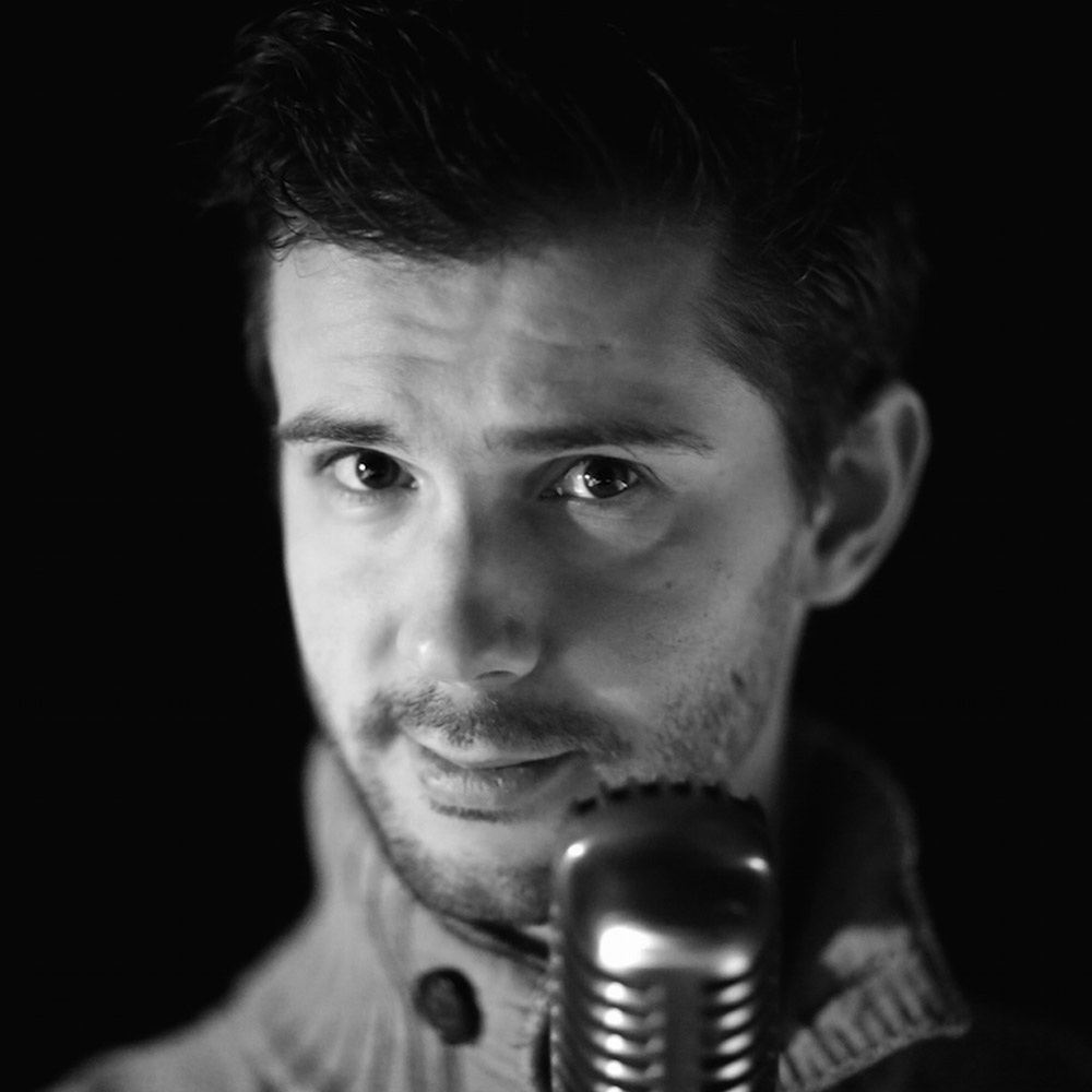 Donald Reignoux Films Et Programmes Tv Donald REIGNOUX Voix Off enregistre chez Sonacom studio
